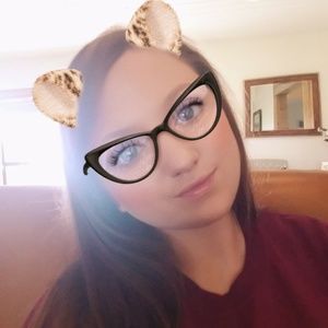 Meet your Posher, Sherry